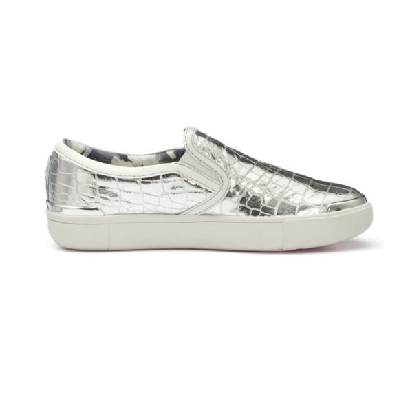 Ted Baker•Metallic Silver Slip-On Sneakers•NEW - Picture 2 of 8